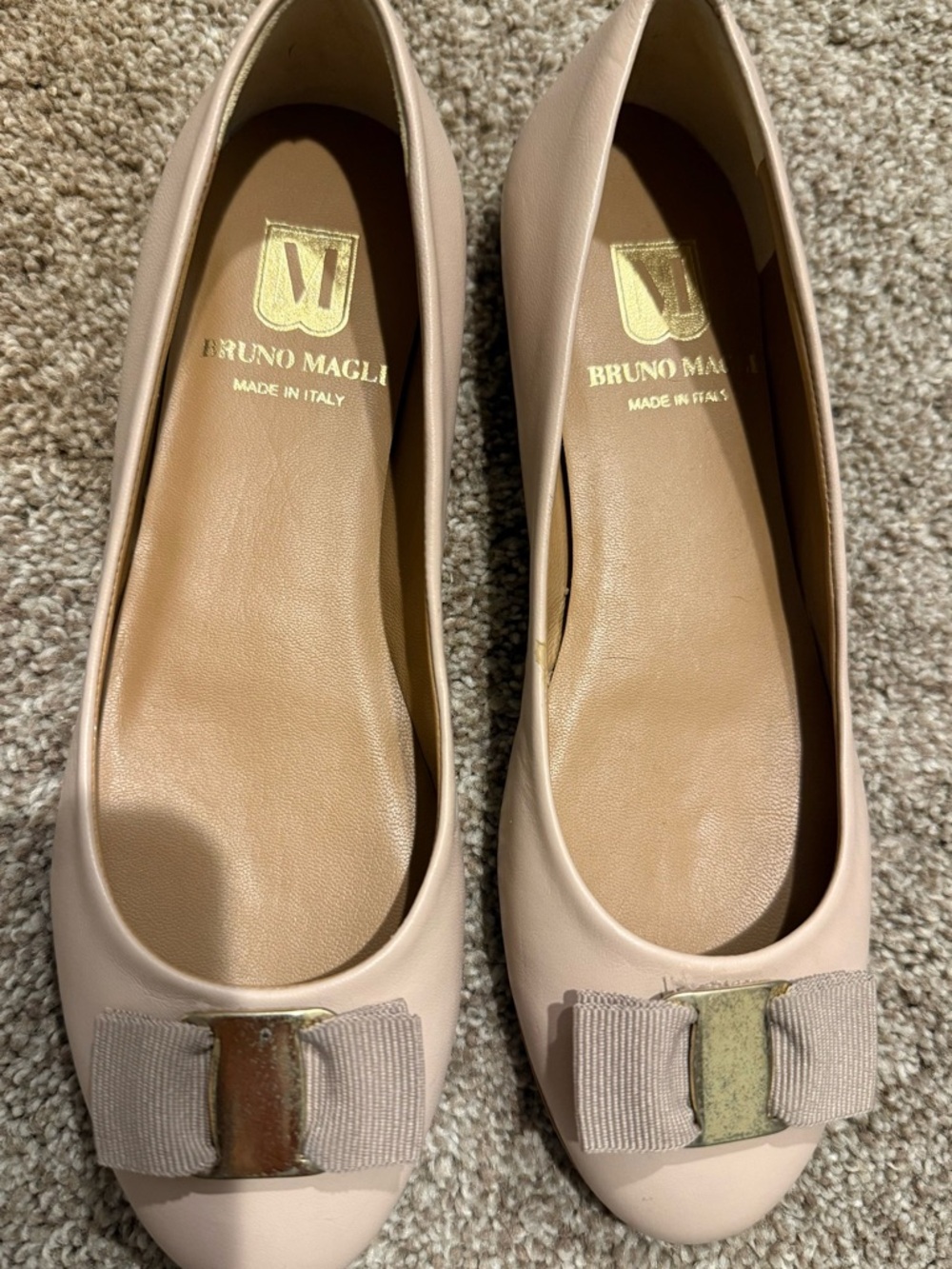 New! Bruno Magli Pink Bow Leather Ballet Flats. Size 6